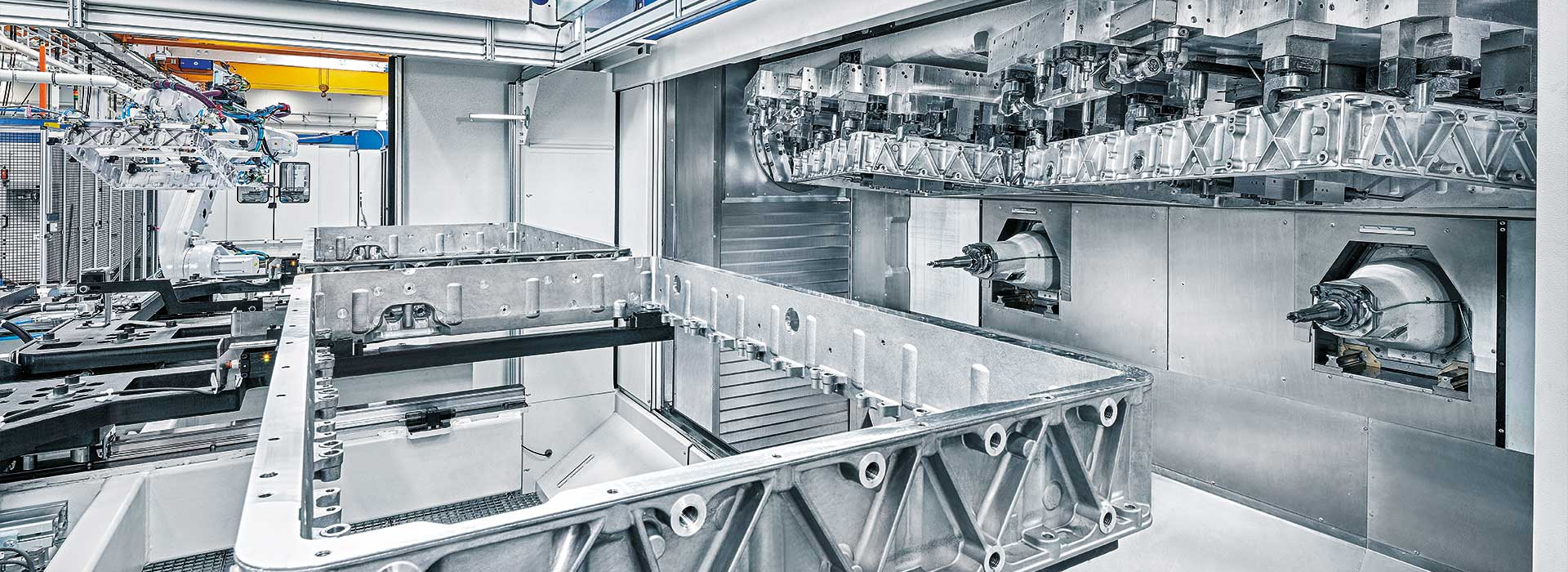 [Translate to cn:] Machine interior with workpiece